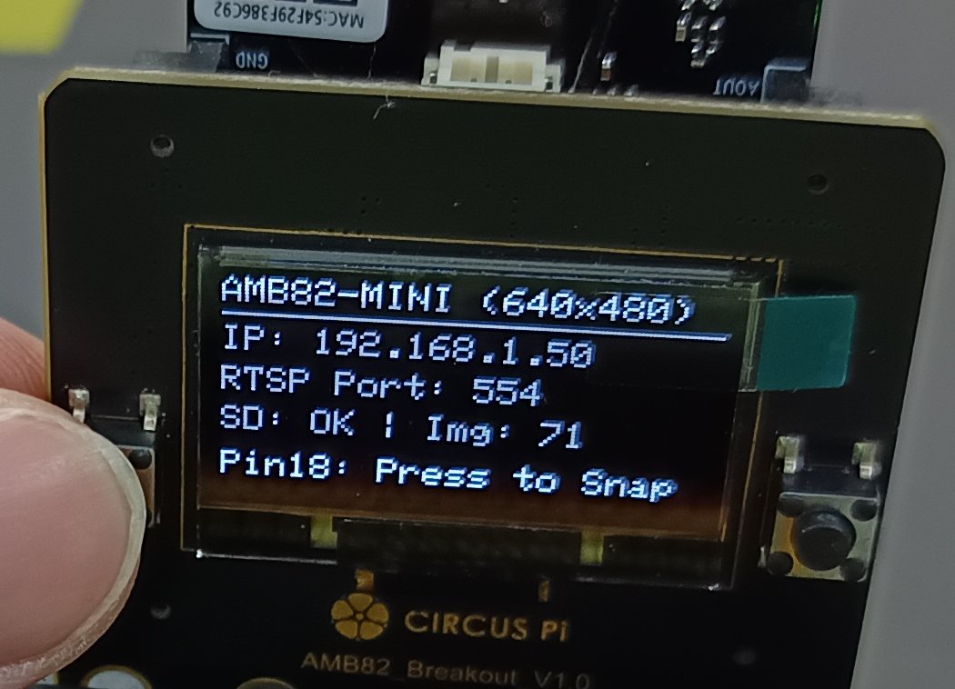插上準備的SD Card 並將小車放在跑道上打開電源，OLED 會顯示目前連線資訊，最後會顯示 IP。以及SD Card…